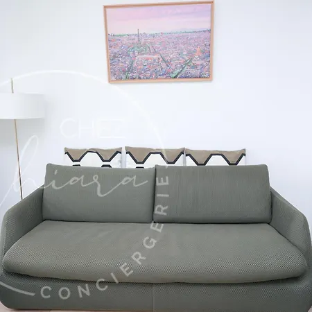 Apartment Modern Parisian - Near Eiffel Tower *